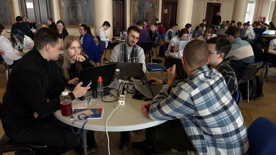 ХАКАТОН «ИНЖЕНЕРНЫЙ КОД» 2025 – верный путь молодых специалистов к успеху фото 3